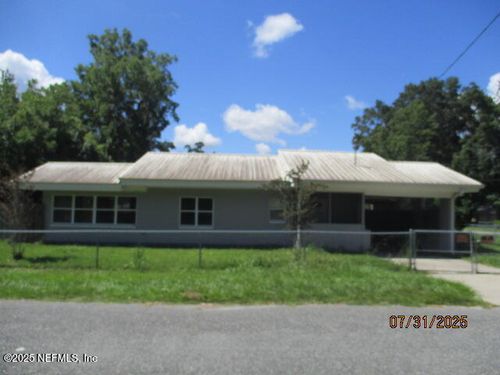 424 Water St, Starke, FL, 32091-3431 | Card Image