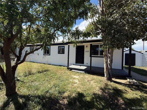 7577 Richard Ave, Fort Lupton, CO, 80621-4127 | Card Image