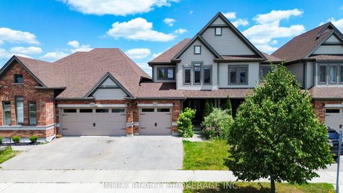 207 Eden Oak Trail, Kitchener, ON, N2A0H6 | Card Image