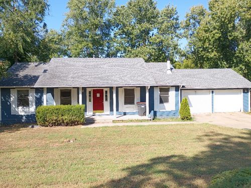1420 Oakhill Dr, Cassville, MO, 65625-1031 | Card Image