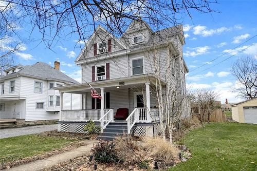 3037 E Main St, West Middlesex, PA, 16159 | Card Image