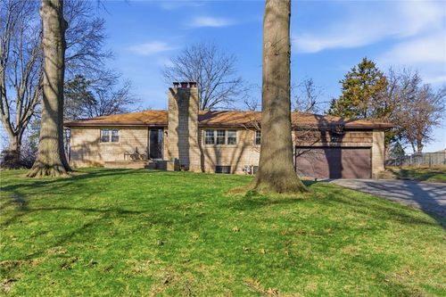 2948 N 70th St, Kansas City, KS, 66109-1802 | Card Image