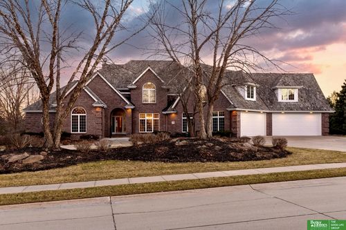 13309 Nicholas St, Omaha, NE, 68154-5286 | Card Image