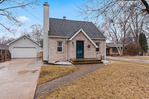 409 Buchanan Road, KAUKAUNA, WI, 54130 | Card Image
