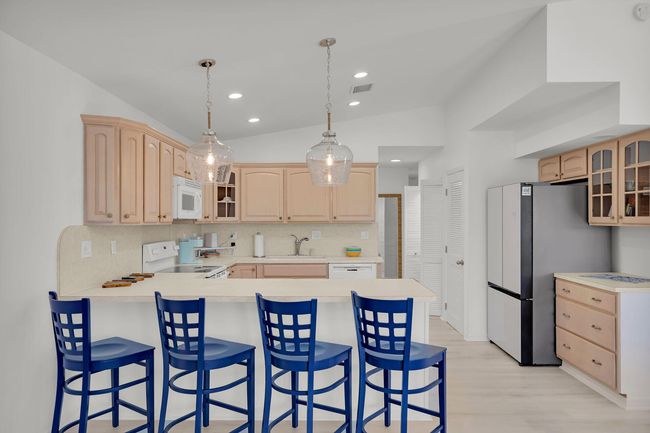 Kitchen | Image 14