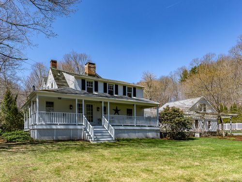 14 Church Hill Rd, Washington Depot, CT, 06794-1401 | Card Image