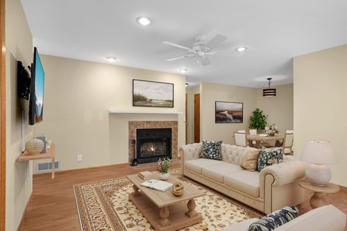 1207-4361 Buckingham Ct, Vadnais Heights, MN, 55127-3682 | Card Image