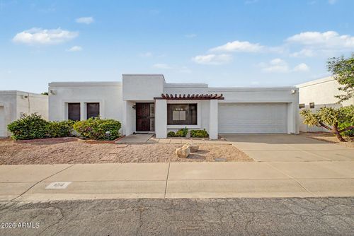 1014 E Villa Maria Dr, Phoenix, AZ, 85022-6011 | Card Image