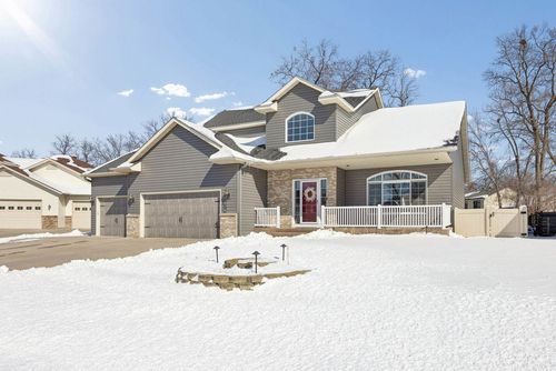 828 Wollak Way, Sauk Rapids, MN, 56379-2780 | Card Image