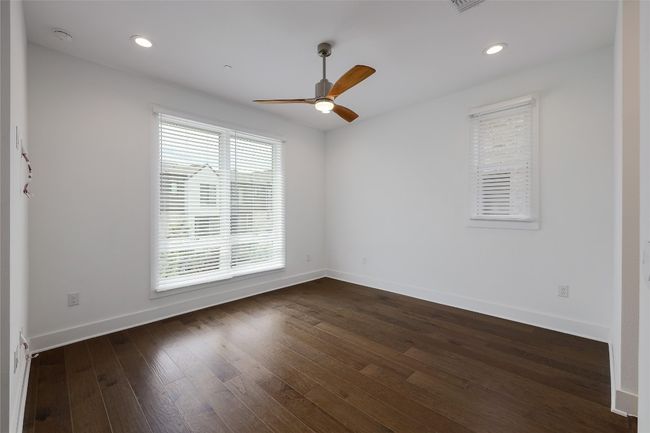 284 - 4703 Unity Cir, Condo with 3 bedrooms, 4 bathrooms and 2 parking in Austin TX | Image 20