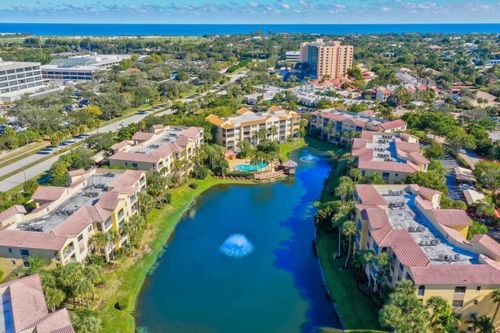 101-300 Uno Lago Dr, Juno Beach, FL, 33408-2685 | Card Image