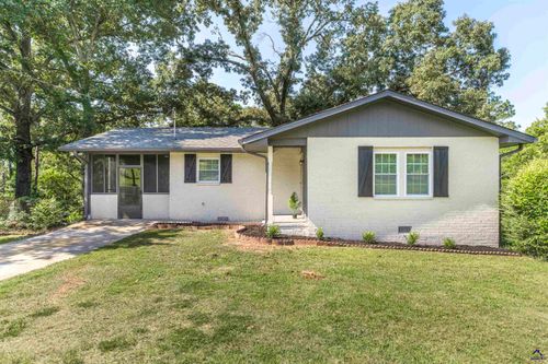 2061 Manson Rd, Macon, GA, 31217-4951 | Card Image