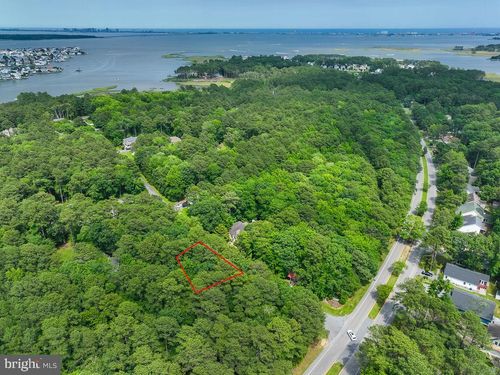 201 Charleston Rd, OCEAN PINES, MD, 21811-1690 | Card Image