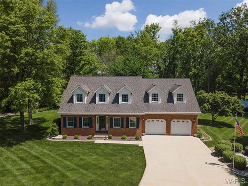 610 N Harrison St, Trenton, IL, 62293-1071 | Card Image