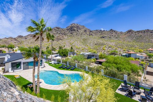 2336 E Orangewood Ave, Phoenix, AZ, 85020-4730 | Card Image