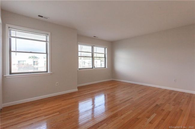 APT-9 - 11 Tuttle St, Condo with 3 bedrooms, 2 bathrooms and 1 parking in Stamford CT | Image 11