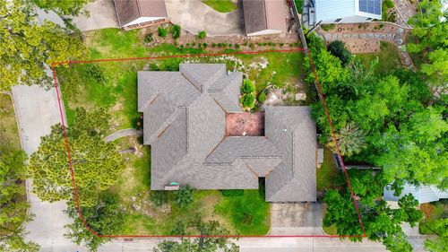 4539 Bryn Mawr Ln, Houston, TX, 77027-4813 | Card Image