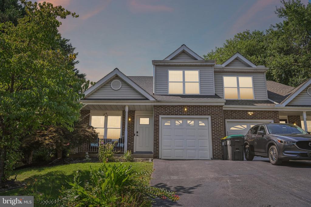 Eynon Ct, Hockessin, DE 19707