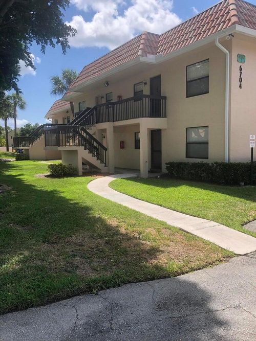 203-6704 Palmetto Cir S, Boca Raton, FL, 33433-3575 | Card Image