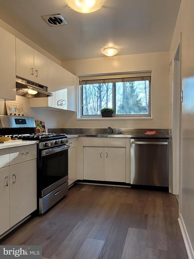 APT-201 - 10607 Kenilworth Ave, Condo with 2 bedrooms, 1 bathrooms and null parking in BETHESDA MD | Image 10