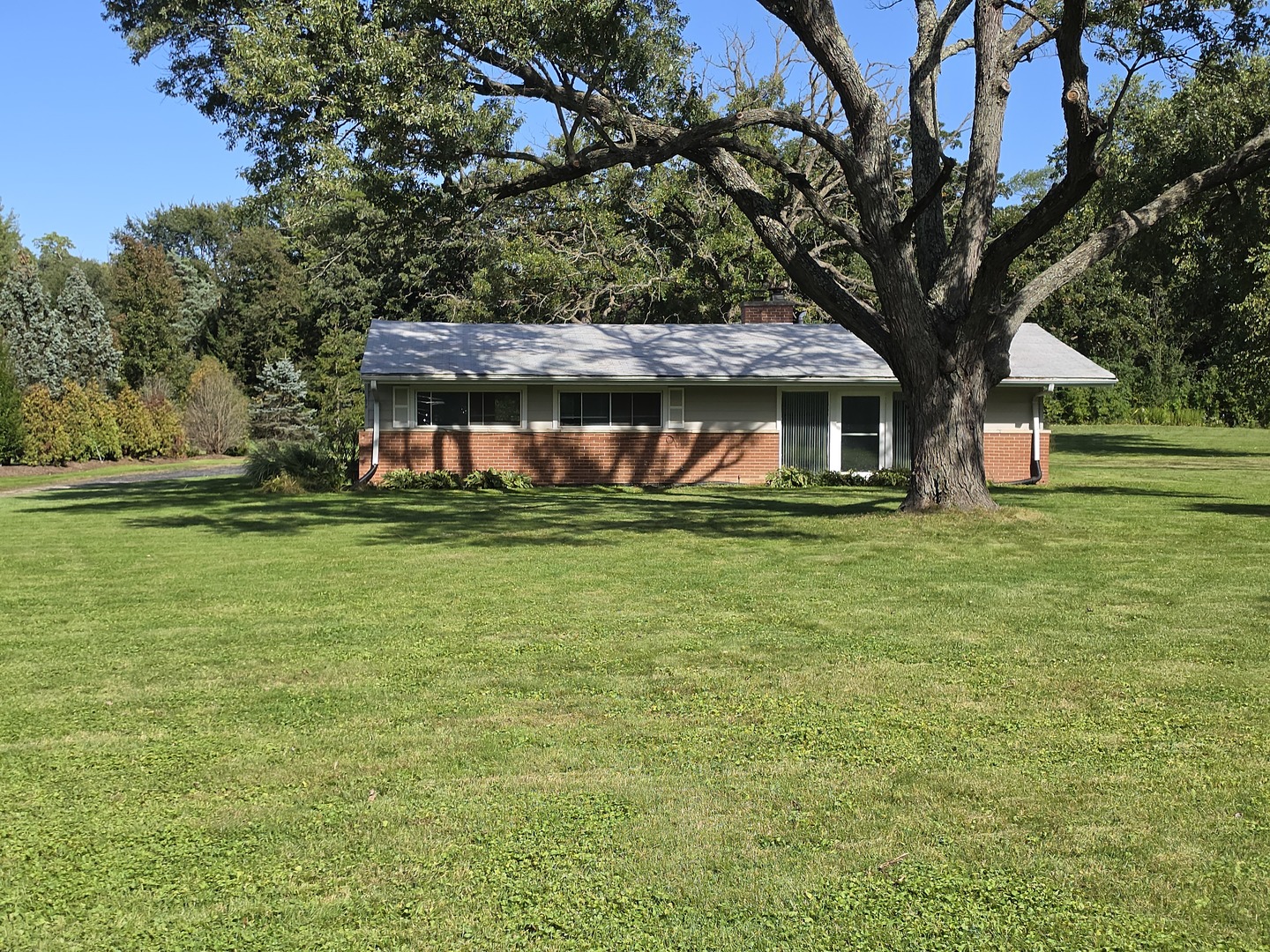1070 Winwood Dr, For Rent in Lake Forest - eXp Realty