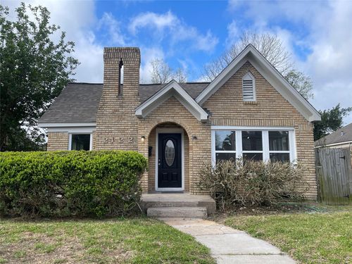 2422 Eagle St, Houston, TX, 77004-5210 | Card Image