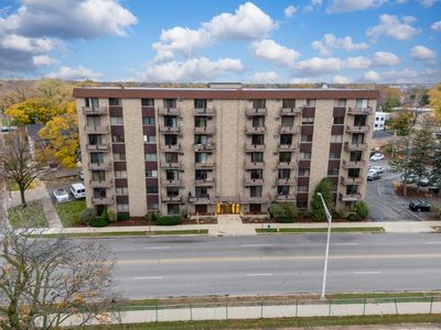 101 - 850 Des Plaines Avenue, Condo with 1 bedrooms, 1 bathrooms and 1 parking in Forest Park IL | Image 1