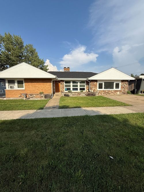 3839 Ridgeland Ave, Berwyn, IL, 60402-4050 | Card Image