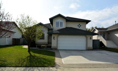 169 Mcardell Drive, Hinton, AB, T7V1Z2 | Card Image