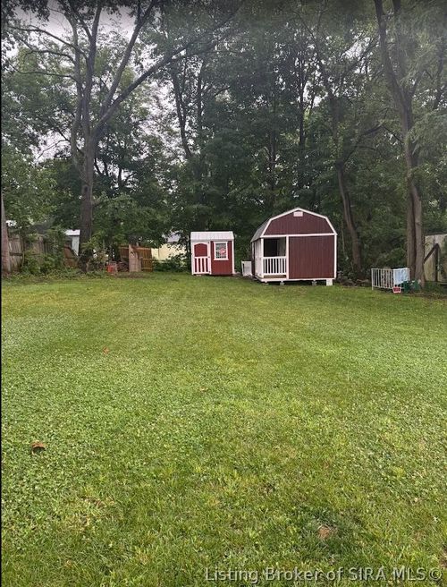 887 Vine St, Madison, IN, 47250-3160 | Card Image
