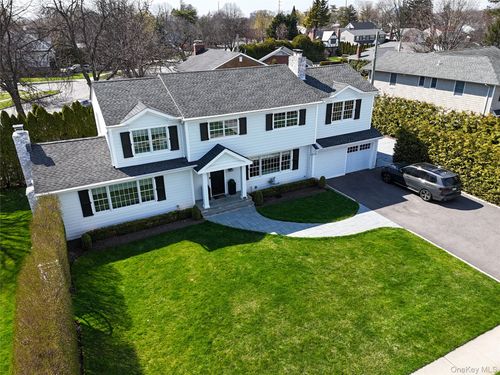 194 Whitehall Blvd, Garden City, NY, 11530-1310 | Card Image