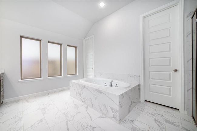 10419 Regal Pt, House other with 4 bedrooms, 3 bathrooms and 2 parking in Richmond TX | Image 16