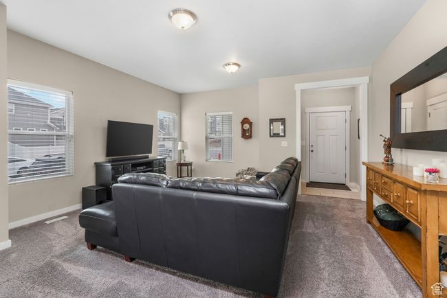15226 S Glory Dr, House other with 3 bedrooms, 3 bathrooms and 2 parking in Bluffdale UT | Image 4