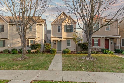 3481 Tice Creek Way, Sacramento, CA, 95833 | Card Image