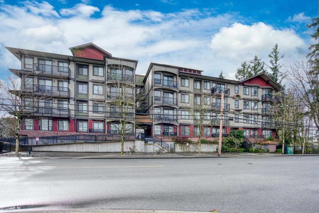 408 - 19830 56 Avenue, Condo with 1 bedrooms, 1 bathrooms and 1 parking in Langley BC | Image 1