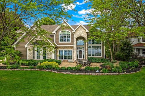 314 Lac La Belle Drive, LAC LA BELLE, WI, 53066 | Card Image