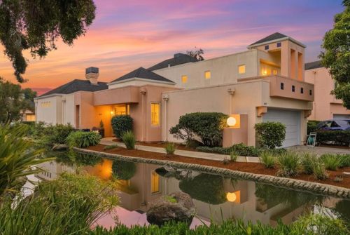 852 Lakeshore Dr, Redwood City, CA, 94065-1739 | Card Image