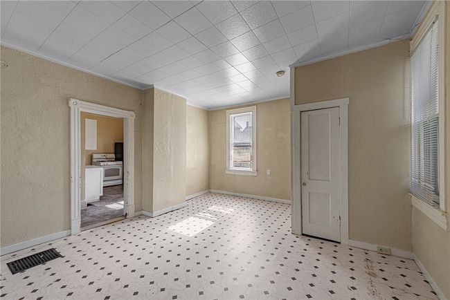 329 W North St, Home with 0 bedrooms, 0 bathrooms and null parking in Butler PA | Image 7