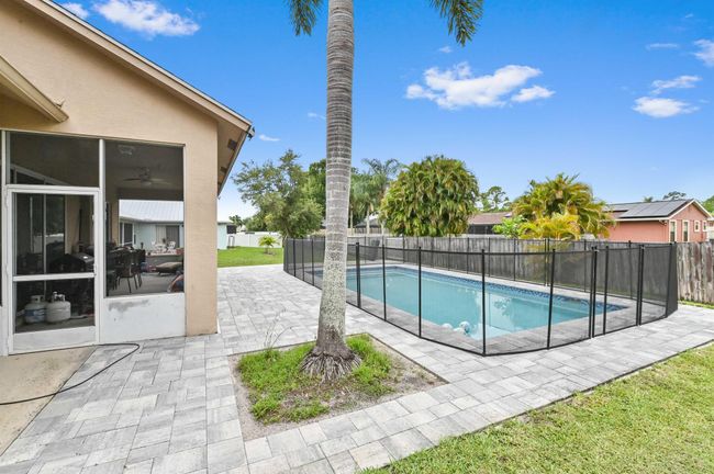 2450 Sw Summit St, House other with 3 bedrooms, 2 bathrooms and null parking in Port Saint Lucie FL | Image 31