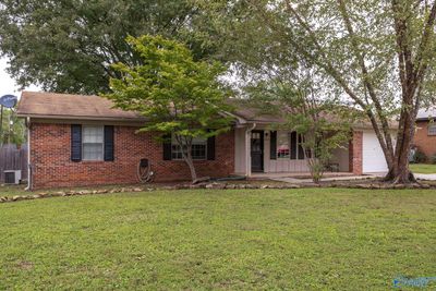 2026 Woodmeade Street, House other with 3 bedrooms, 2 bathrooms and null parking in Decatur AL | Image 2