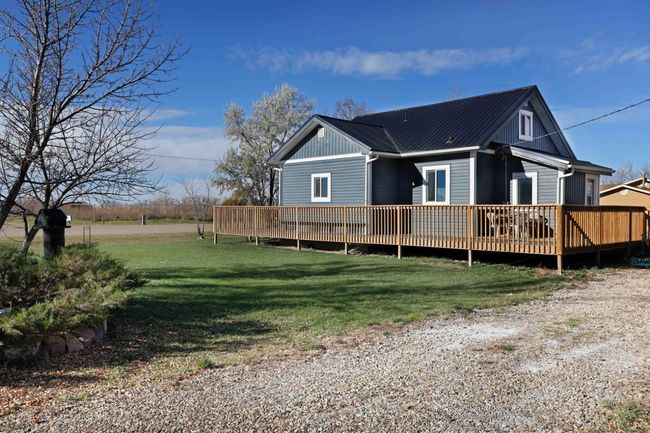 417 Railway Ave, House other with 3 bedrooms, 2 bathrooms and 4 parking in Scandia AB | Image 45