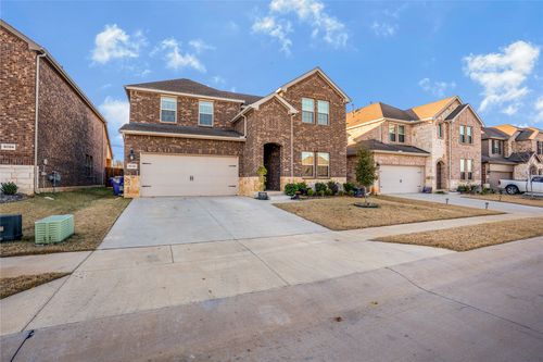 9716 Gooseneck Trl, Aubrey, TX, 76227-6053 | Card Image