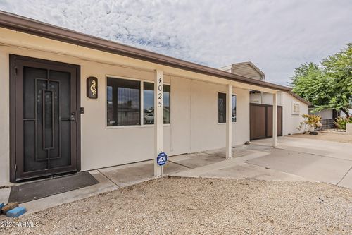 4025 E Surrey Ave, Phoenix, AZ, 85032-6725 | Card Image