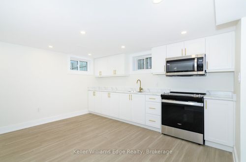 lower-1175 Dunsmure Rd, Hamilton, ON, L8H1K9 | Card Image