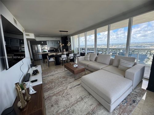 5008-1830 S Ocean Dr, Hallandale Beach, FL, 33009-7721 | Card Image