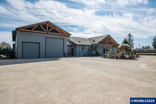 1647 Springhill Dr Ne, Albany, OR, 97321-1586 | Card Image