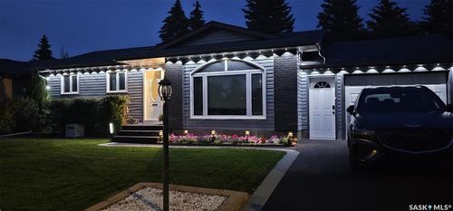 226 Davies Road, Saskatoon, SK, S7K7N1 | Card Image