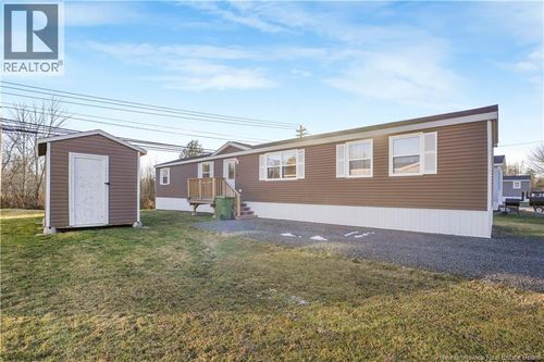 147 Hedgeview Dr, Fredericton, NB, E3B6R9 | Card Image