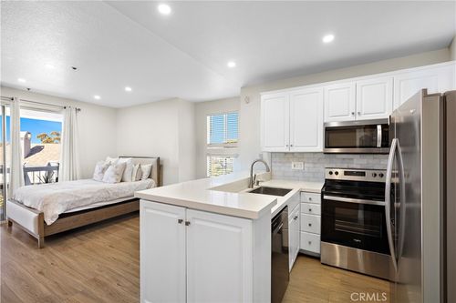 313-20301 Bluffside Cir, Huntington Beach, CA, 92646-1425 | Card Image