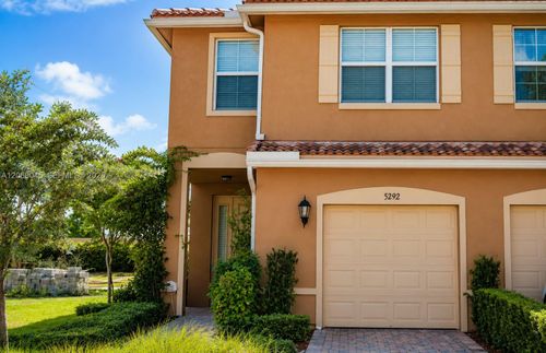 5292 Palm Colony Dr, Lake Worth, FL, 33463-6852 | Card Image